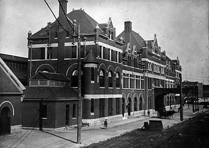 Union Station in Montgomery in 1900 in Alabama thumbnail