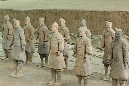landscape photography of Terra Cotta warrior thumbnail