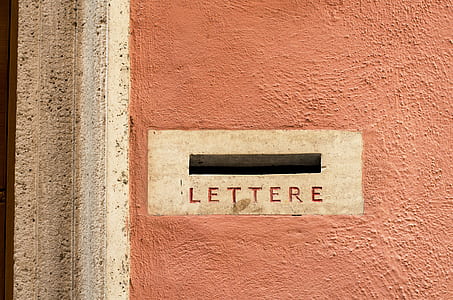 white lettere hole thumbnail