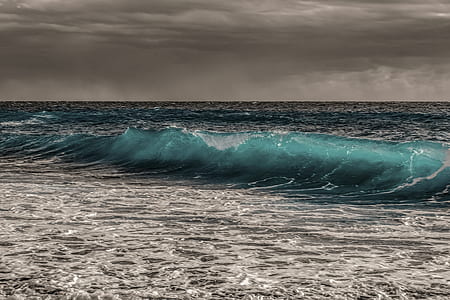 sea wave under clouds thumbnail