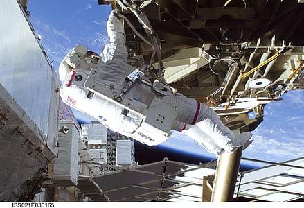 astronaut operating machine thumbnail