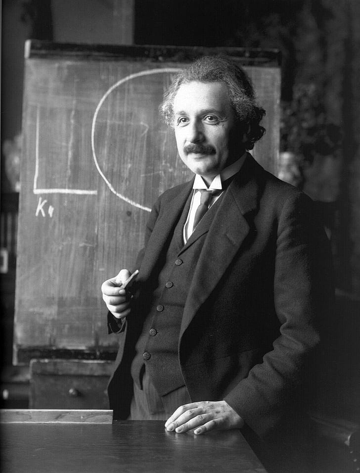 einstein-albert-classroom-blackboard.jpg