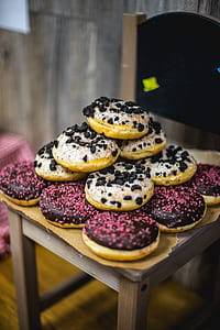 donuts on chair thumbnail