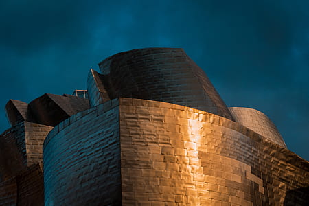 landscape photo of building thumbnail