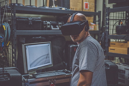 man wearing black virtual reality goggles thumbnail