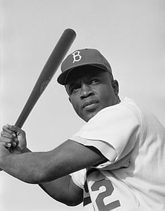 grayscale photo of baseball player thumbnail