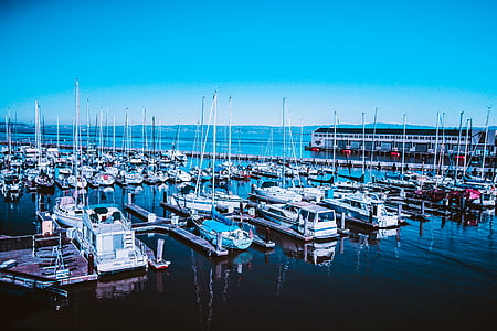 boats on dock thumbnail