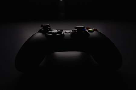 black wireless console controller thumbnail