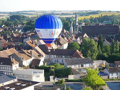 Hot-Air Ballooning, City thumbnail