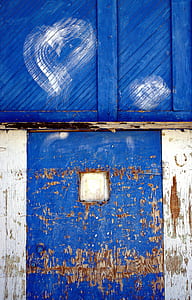 blue and white wooden panel thumbnail