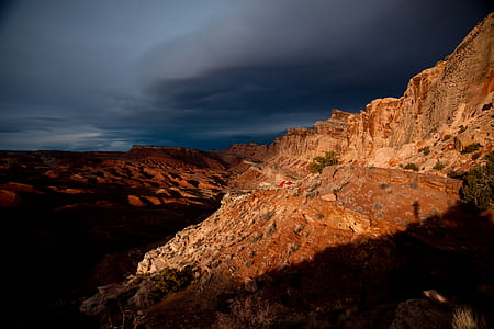 landscape photo of mountains thumbnail