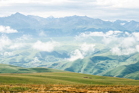 mountain range with fog thumbnail