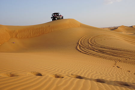UTV on desert thumbnail