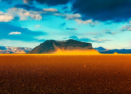 mountain in desert thumbnail