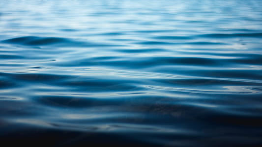 calm wave of water thumbnail