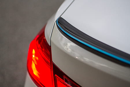 macro shot photography of car taillight thumbnail
