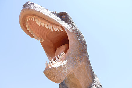 dinosaur statue thumbnail