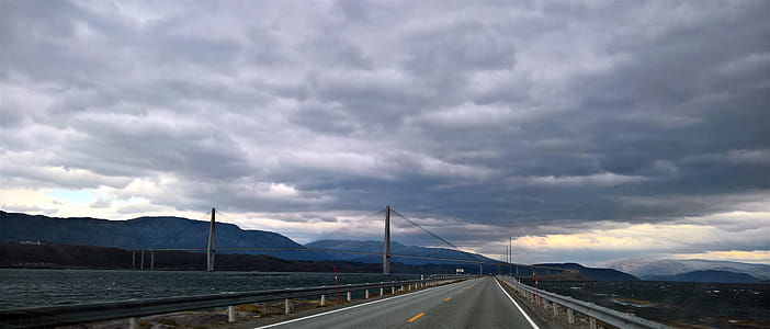 Landscape Photo of Road thumbnail