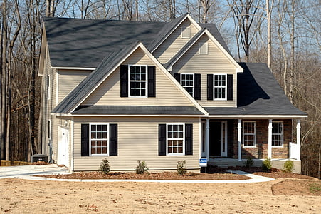 2-storey house landscape photograph thumbnail