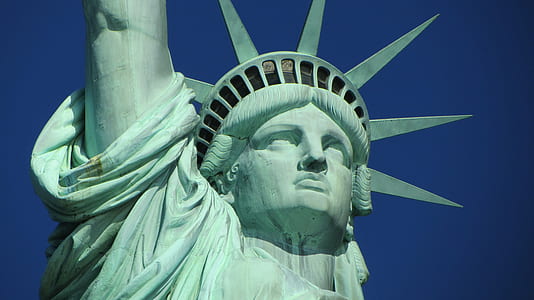 Statue of Liberty thumbnail