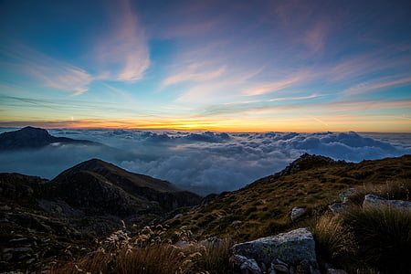 brown mountains thumbnail