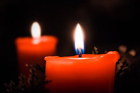 selective focus photo red candle thumbnail