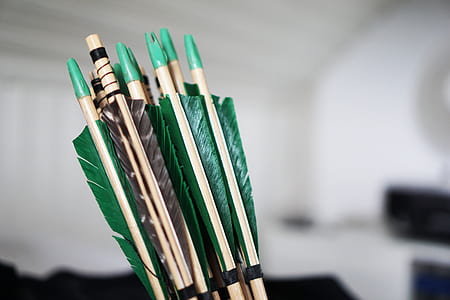 pile of green-and-black arrows thumbnail