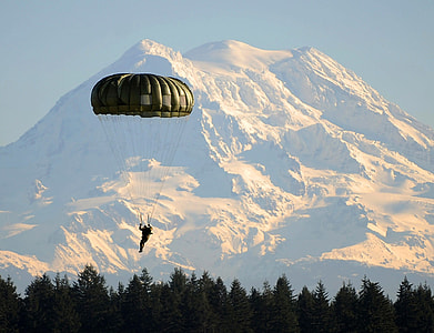 Parachute down at Mount Rainier National Park, Washington thumbnail
