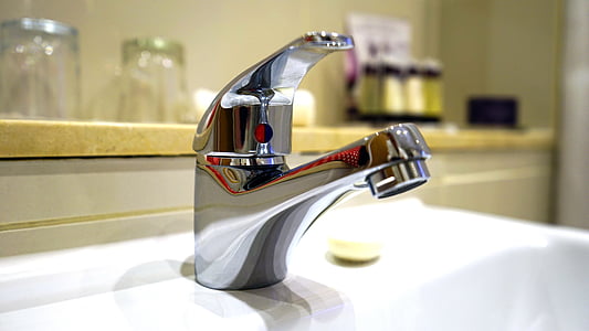 gray stainless steel faucet thumbnail