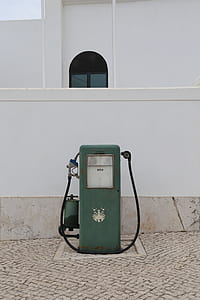 white and blue gas nozzle thumbnail