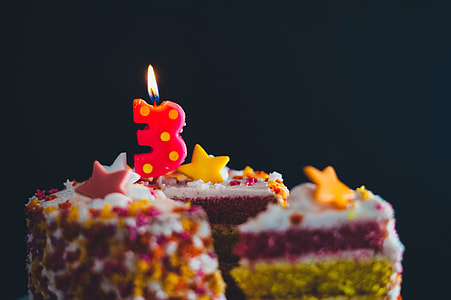 Third birthday celebration and cake thumbnail