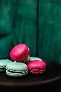 Pink & Green Macaroons thumbnail