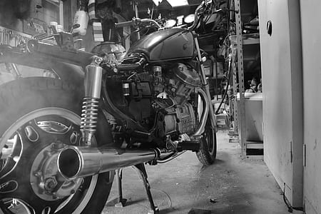 gray motorcycle thumbnail