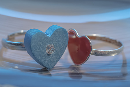 silver-colored ring thumbnail