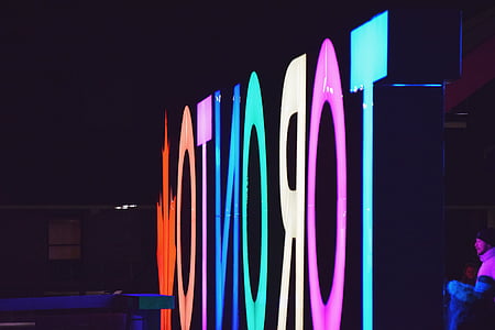 lighted Toronto sign thumbnail