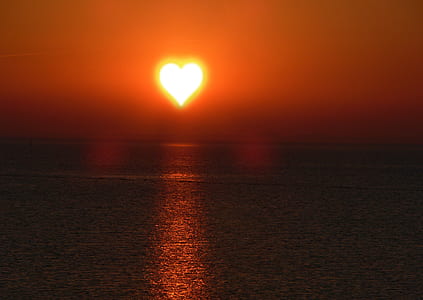 sunset on sea thumbnail
