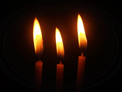 Lighted Candles thumbnail