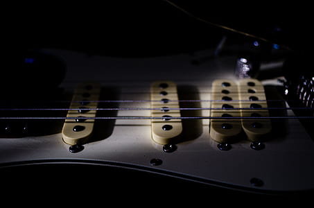 white electric guitar thumbnail
