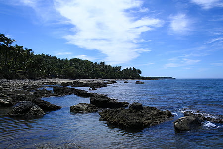 black rocks on sea thumbnail