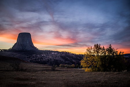 Devil's tower thumbnail