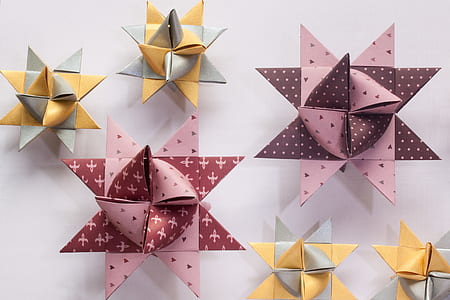 six assorted-color origami decors thumbnail