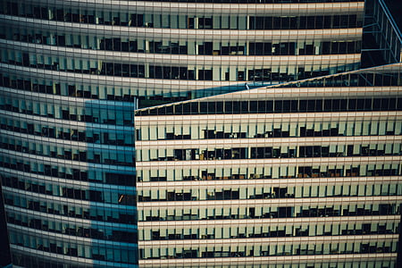 close-up photo of high rise building thumbnail