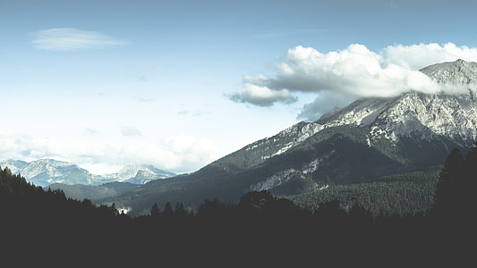 mountain covered with clouds thumbnail
