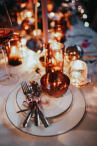 Christmas table decorations thumbnail