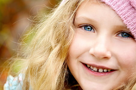 close-up photo of girl's face thumbnail