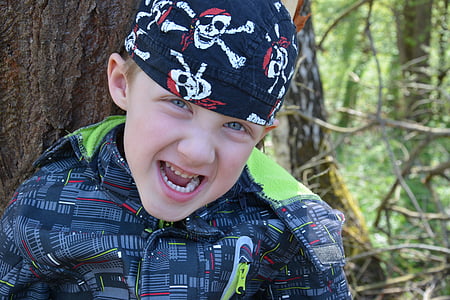 smiling boy thumbnail