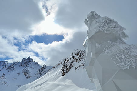 photo of snowy mountain thumbnail