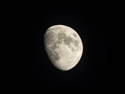 moon digital wallpaper thumbnail