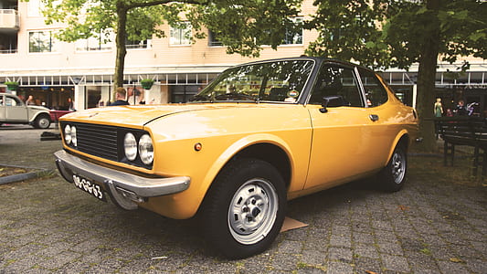 Yellow Coupe thumbnail