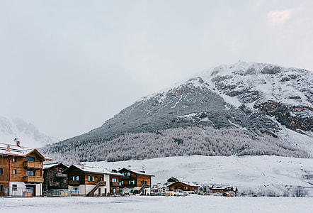 Village in Alps thumbnail